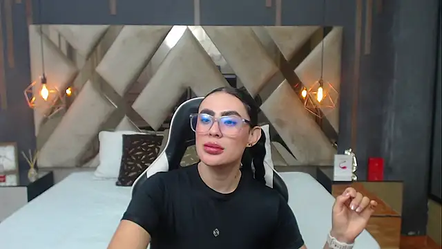 MartinaaFit webcam