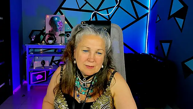 LilaMaharani webcam