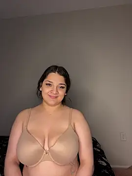treasurebabii webcam