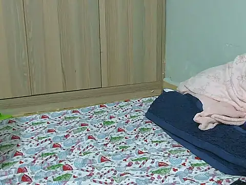 Gonegirl_p webcam