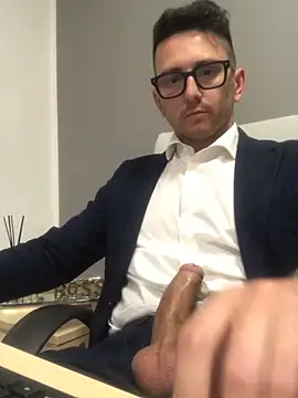 masterboss_ (M young) - OFFICE CUM SHOW!!