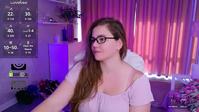 KellyKleine webcam