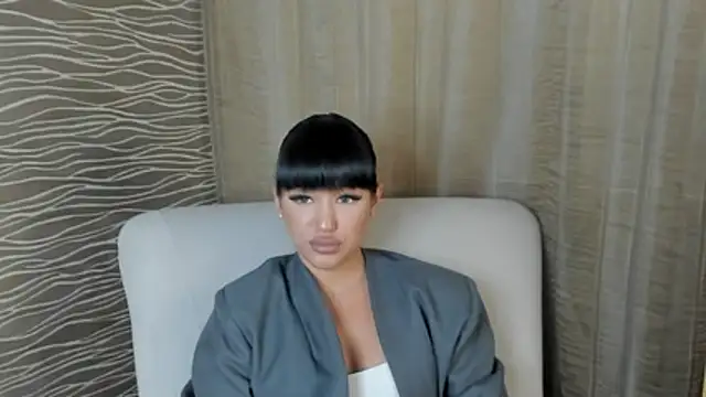 SerenaBoll webcam