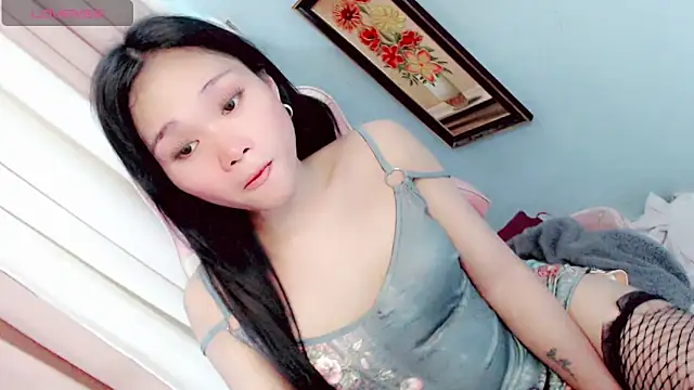Amomentoflust99 webcam