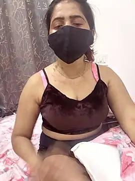Aarti909090 webcam