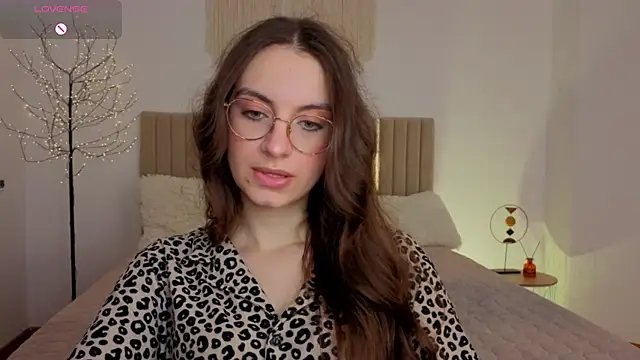 Real_cutie1 webcam
