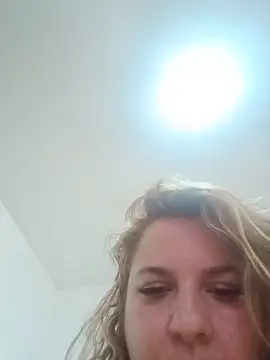 BelleInna webcam