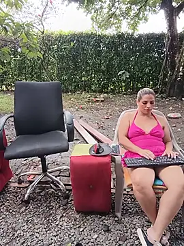 hotandfierylatinos2023 webcam