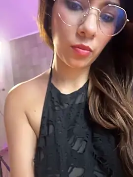 SaraDoll_ webcam