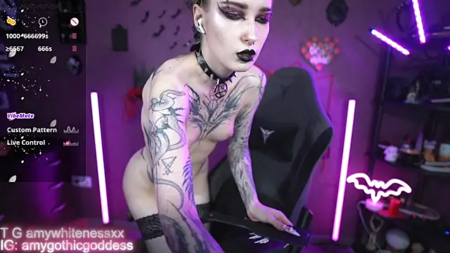 amywhitenessxx webcam