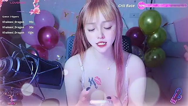 Khaleesi_ying_ webcam