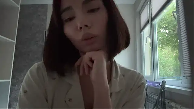 MarylnMonnier webcam