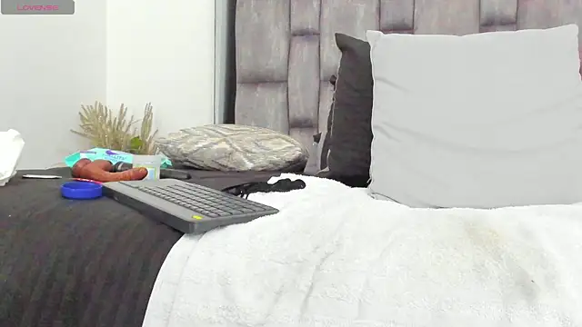 alyssia_ocean webcam