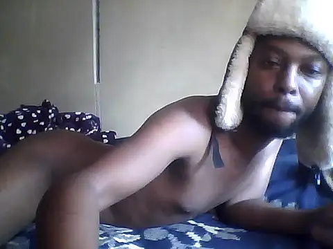 blackhornybitc (M young) - cum hard on my face