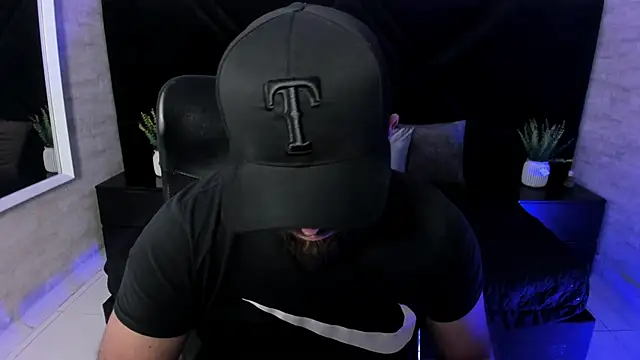 jhon_bear03 (M young) - worship your king until he cum