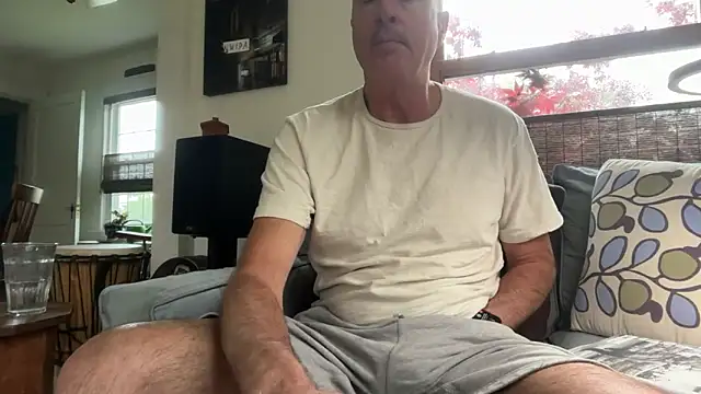 Guy__Grey webcam