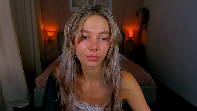 LuluAlis webcam