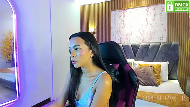 Aisha_Vex webcam