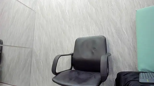 Dylanxscot webcam