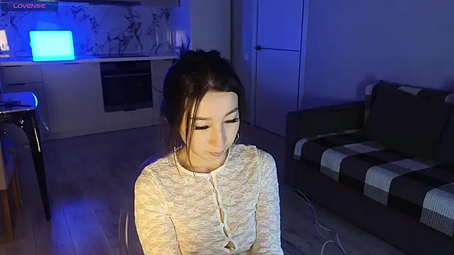 ellie_kimi webcam
