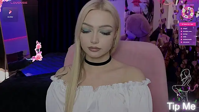 LinaLirian webcam