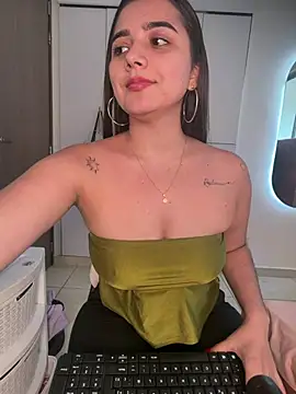salomecute21 (F teen) - blow job