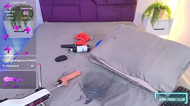 Yasminbrattz webcam