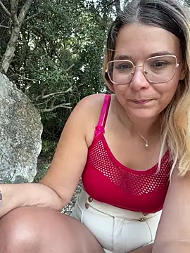 EmyLana webcam