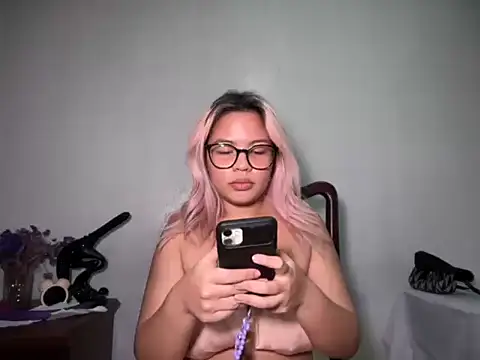 Tina_Slick webcam