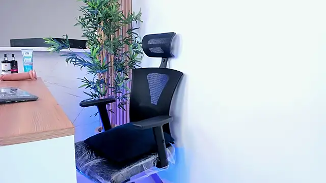 Casey_Walker webcam