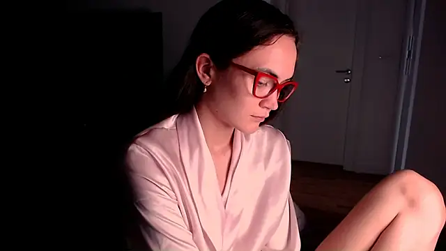 EvelynGG webcam