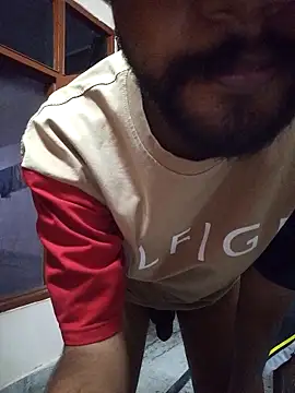Shubuu__x webcam