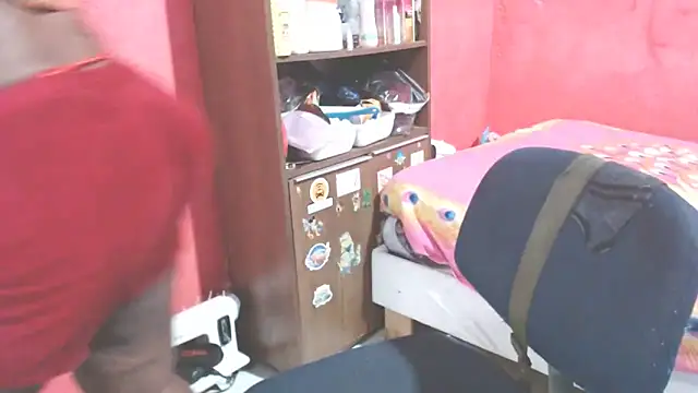 loretybig webcam