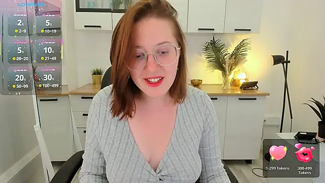 Charmy_Gracy webcam