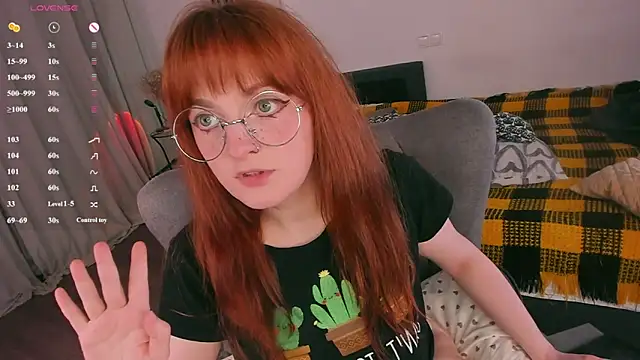 Alice_CutePerv webcam