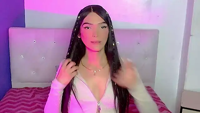 Model: x_isabella_x