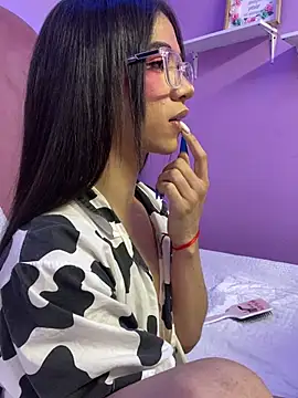 AlissonDannae777 webcam