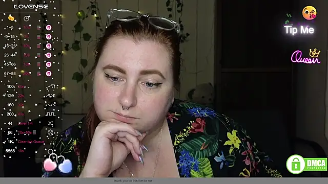 Alicia_love00 webcam