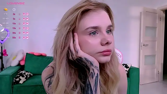 Britney_Lynch webcam