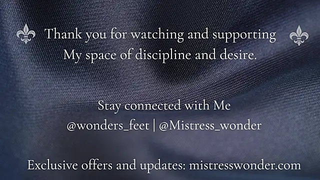 Mistress_Wonder webcam