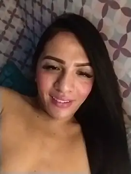 Yourbabyshane webcam