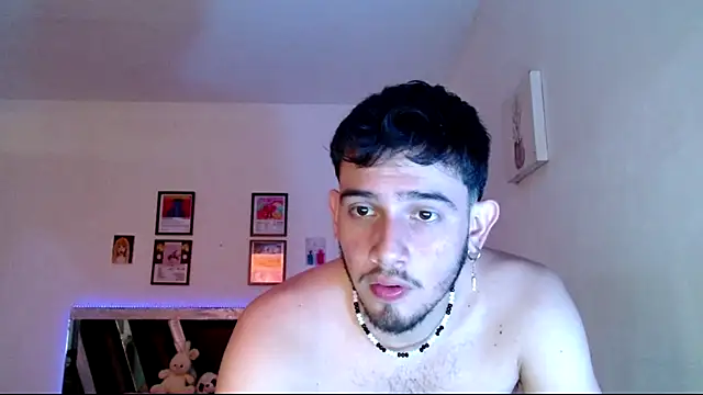 Sebasxxl12 webcam