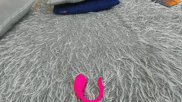 Hadde_multisquirt webcam