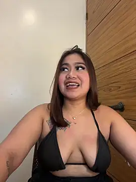 vien_pussy69 webcam