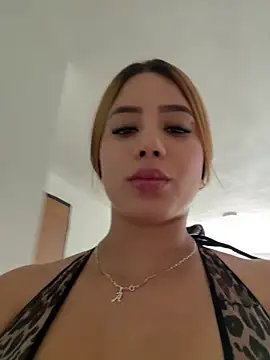 angelinadreamss webcam