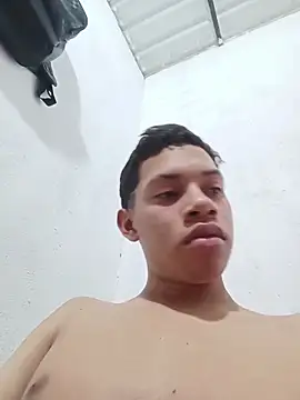 curious_straight_guy webcam