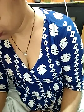 O_My_GoodnesS webcam