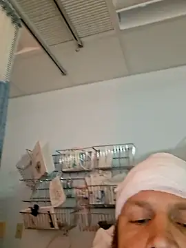 89fukboi (Ask my age) - Cum while nurse is watching