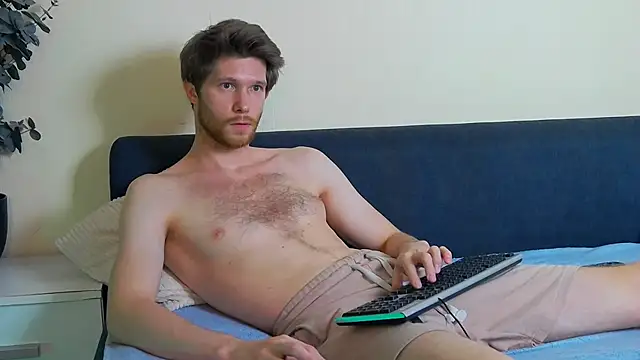 eddie_baker (M young) - I like the lovense vibes in me from this