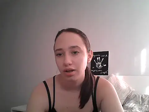 darkmirel (F teen) - make me dance